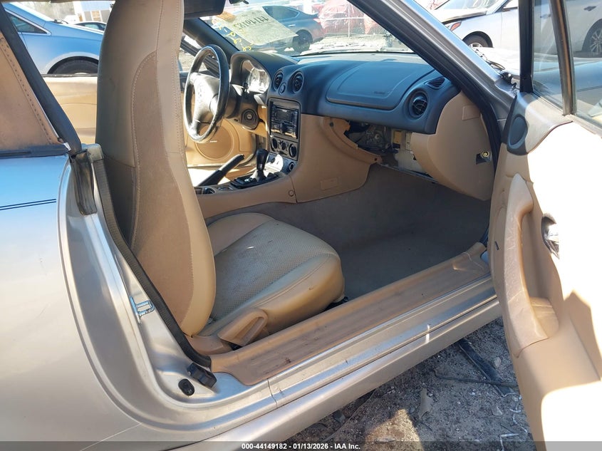 2002 Mazda Mx-5 Miata Cloth/Ls/Se