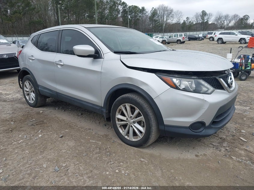 2017 Nissan Rogue Sport S
