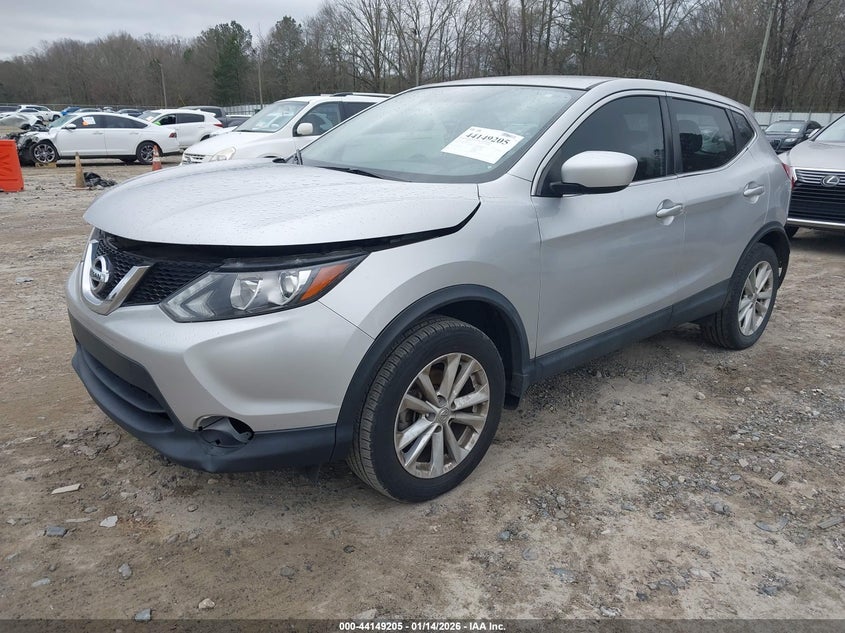 2017 Nissan Rogue Sport S