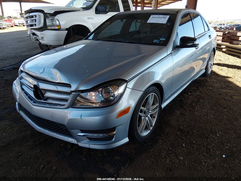 2013 Mercedes-Benz C 250 Sport WDDGF4HB3DR271247 photo 1