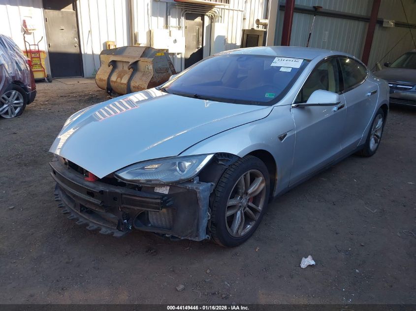 2014 Tesla Model S P85