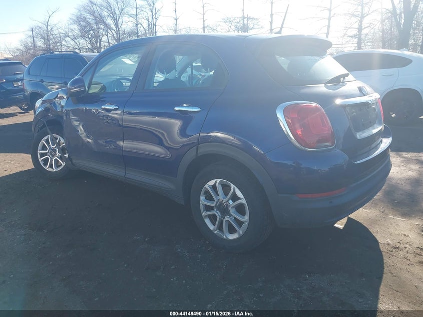 VIN ZFBCFXAB1HP536921 2017 FIAT 500X POP FWD
