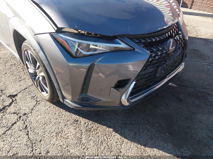 VIN JTHX9JBH8M2044446 2021 LEXUS UX 250H