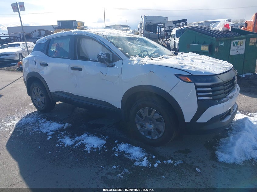 NISSAN KICKS S INTELLIGENT AWD 2025