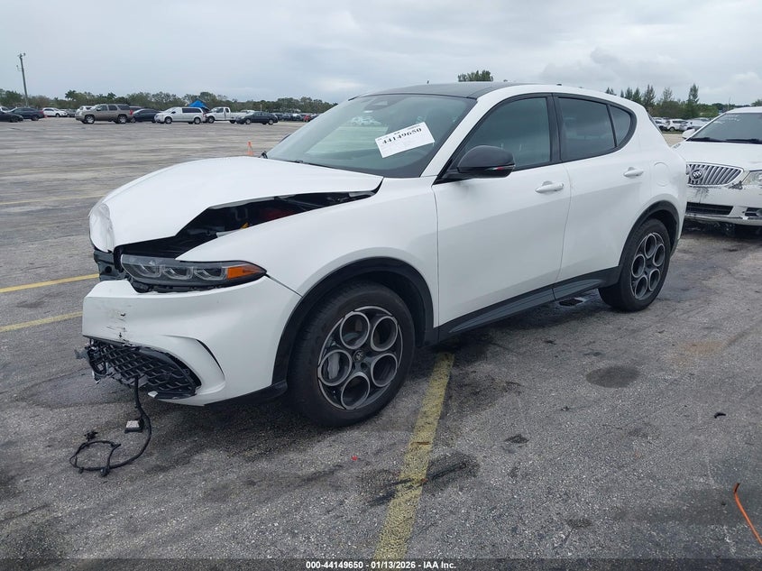 2025 Alfa Romeo Tonale Eawd