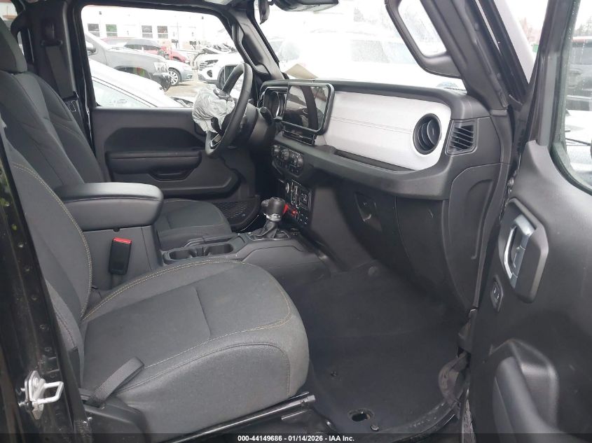 2025 Jeep Wrangler 4-Door Willys 4X4