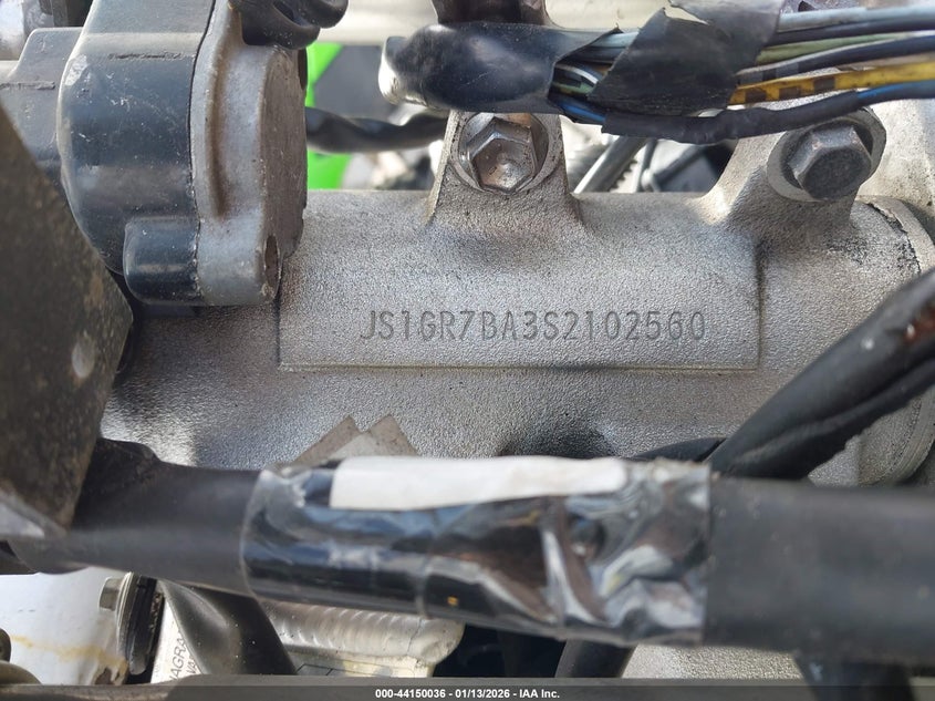 1995 Suzuki Gsx-R750 W VIN: JS1GR7BA3S2102560 Lot: 44150036