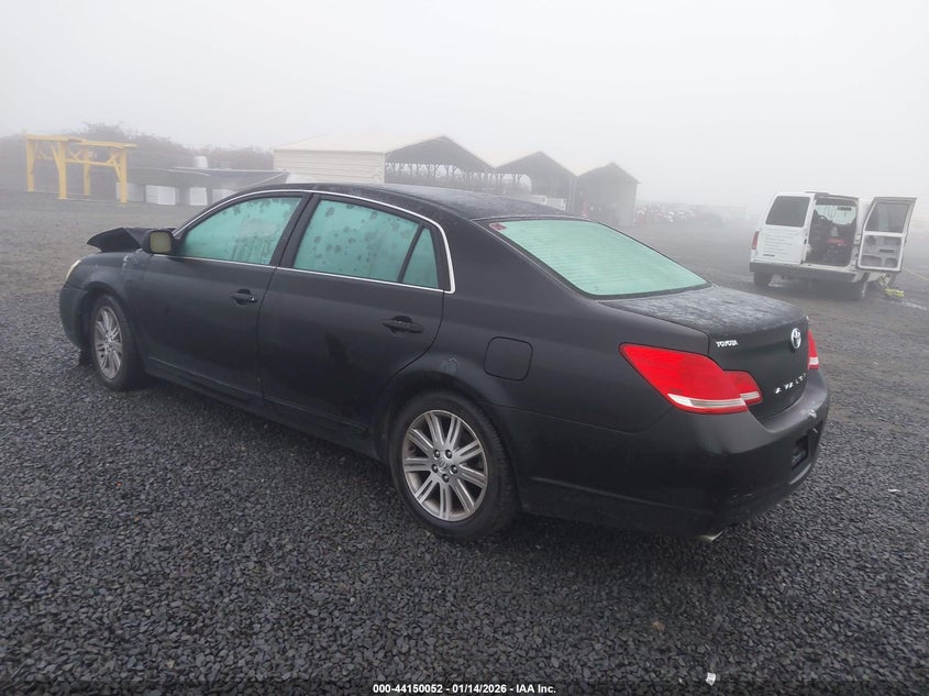 2005 Toyota Avalon Limited
