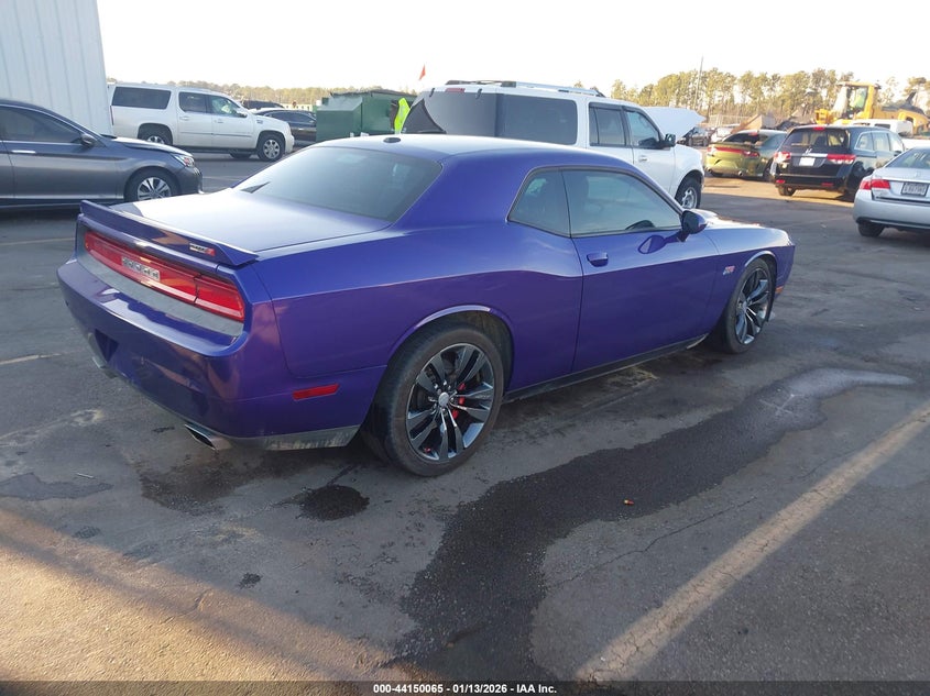 2013 Dodge Challenger Srt8