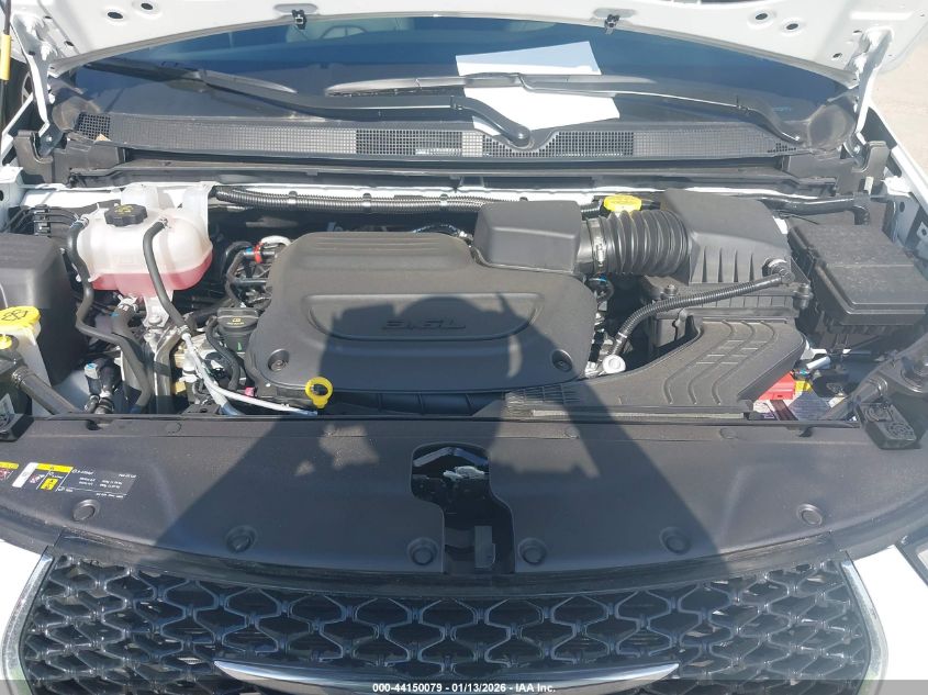 2026 Chrysler Pacifica - 2C4RC1BG1TR155200