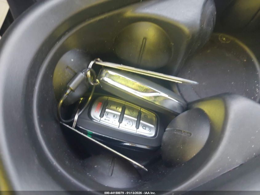 2026 Chrysler Pacifica - 2C4RC1BG1TR155200