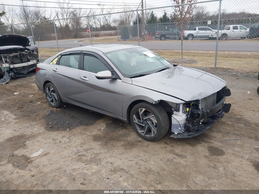2025 Hyundai Elantra