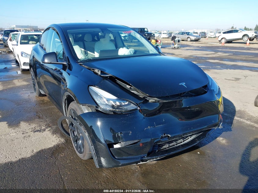 VIN 5YJYGAEE5MF234750 2021 TESLA MODEL Y LONG RANGE DUAL MOTOR ALL-WHEEL DRIVE