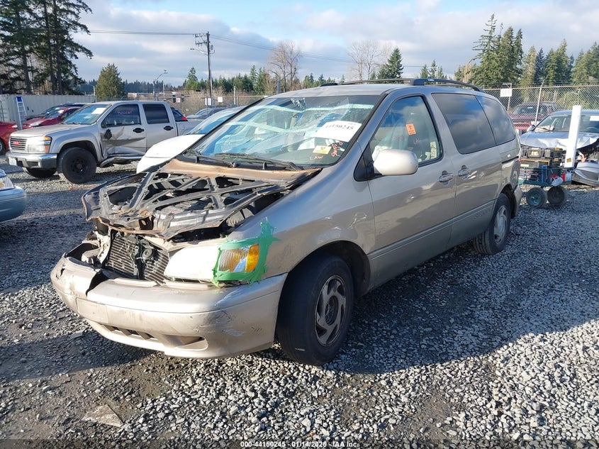 2002 Toyota Sienna Le