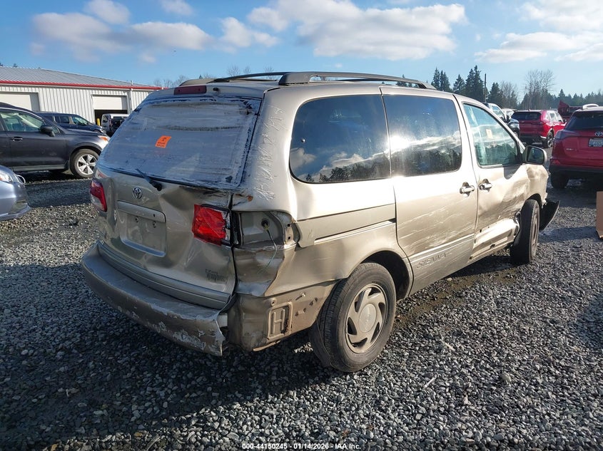 2002 Toyota Sienna Le