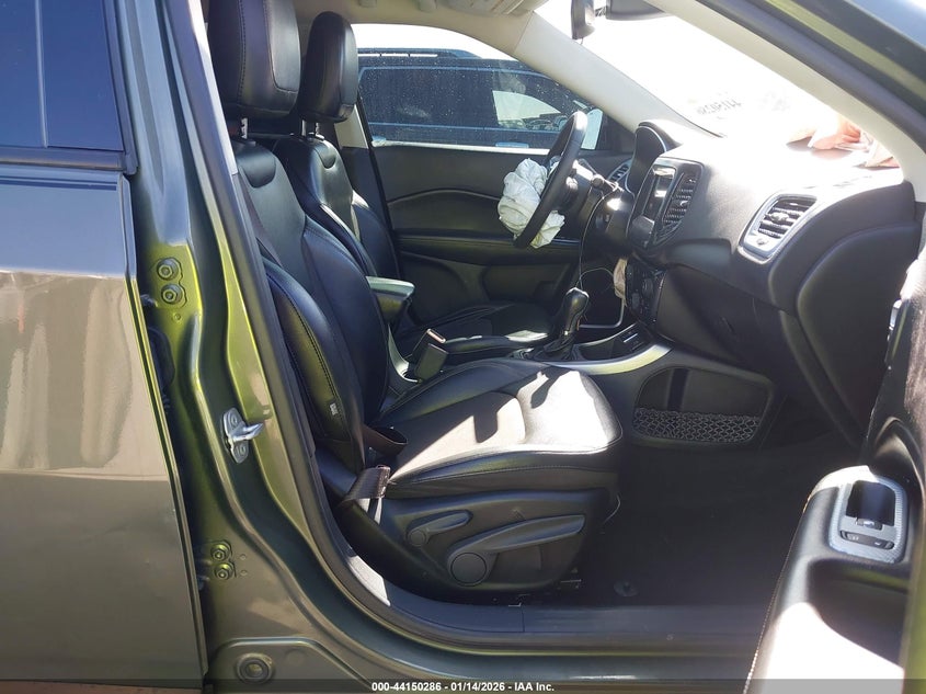 2021 Jeep Compass Latitude Fwd