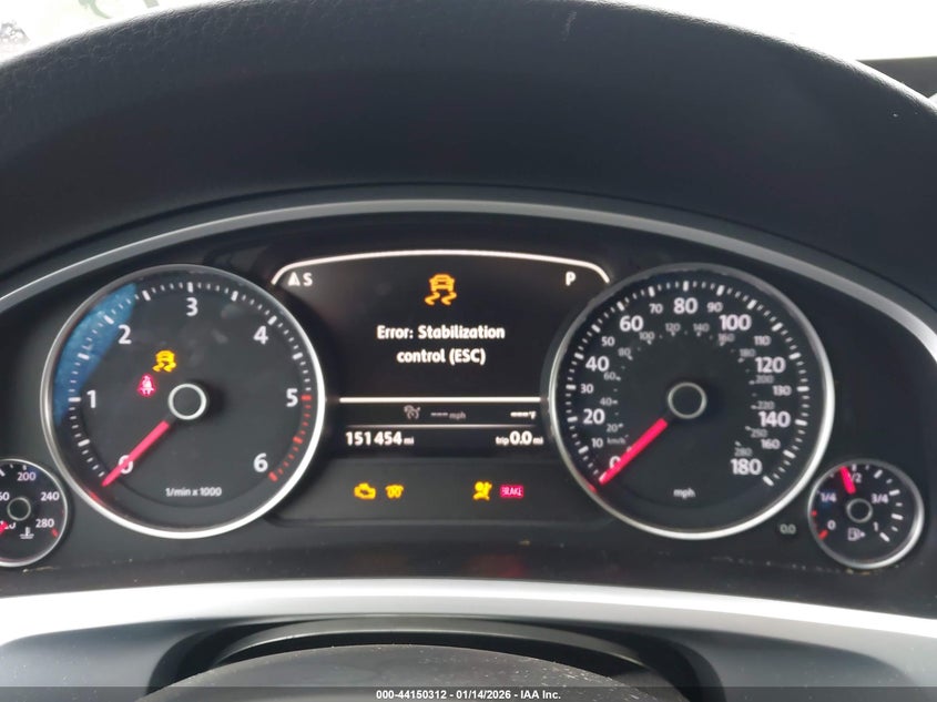 2015 Volkswagen Touareg Tdi Executive VIN: WVGEP9BP9FD003122 Lot: 44150312