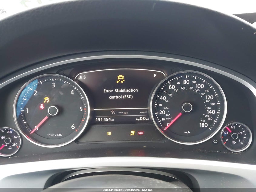 2015 Volkswagen Touareg Tdi Executive VIN: WVGEP9BP9FD003122 Lot: 44150312