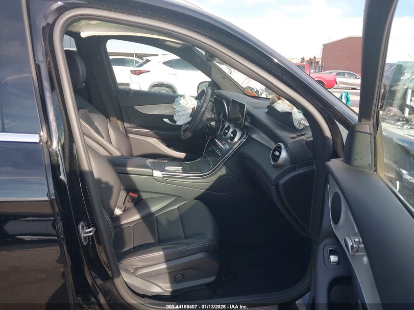 2022 Mercedes-Benz Glc 300 Suv