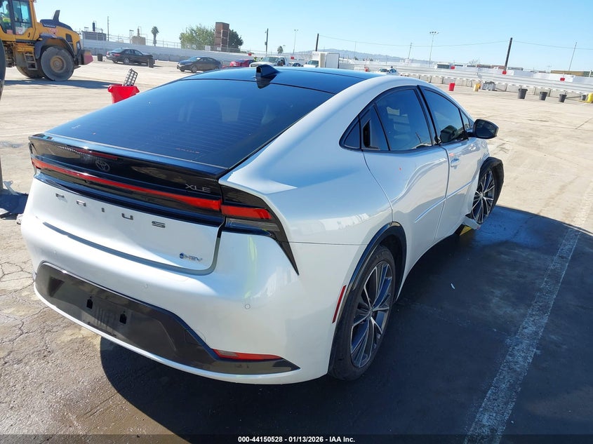 2024 Toyota Prius Xle