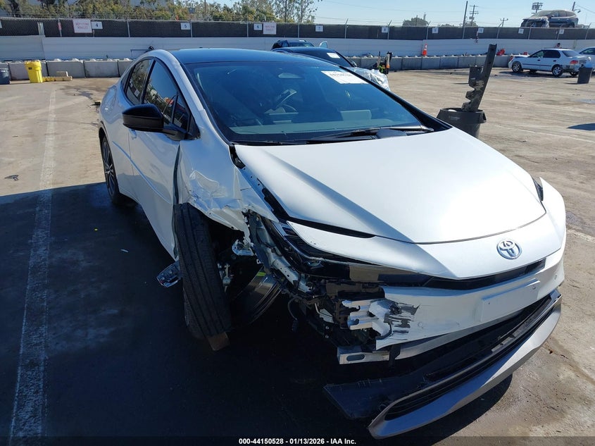 VIN JTDACAAU3R3045285 2024 TOYOTA PRIUS XLE