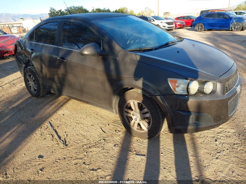 CHEVROLET SONIC LT AUTO