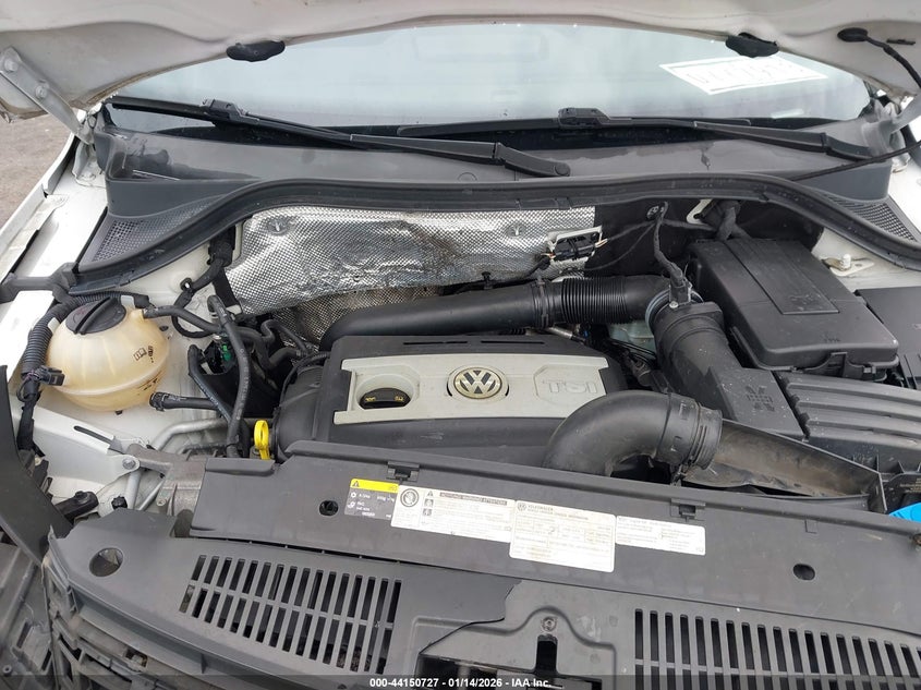 VOLKSWAGEN TIGUAN 2014 VIN WVGAV3AX6EW521808