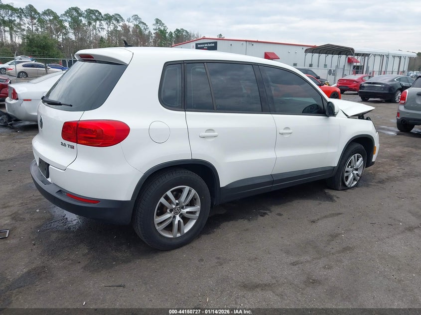 VOLKSWAGEN TIGUAN 2014 VIN WVGAV3AX6EW521808