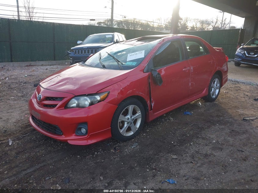 2T1BU4EE0BC628724 2011 Toyota Corolla S photo 1