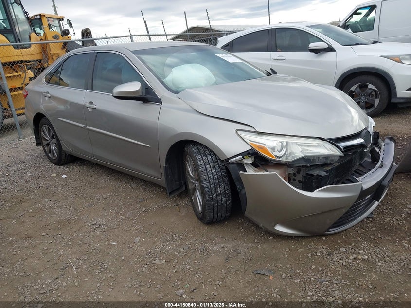 2016 Toyota Camry Xle