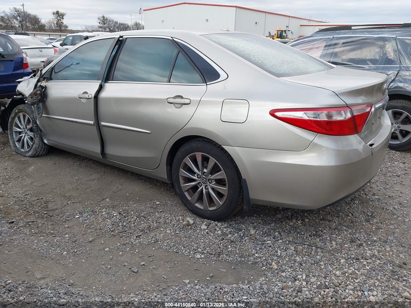 2016 Toyota Camry Xle