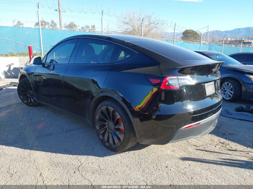 2022 Tesla Model Y Performance Dual Motor All-Wheel Drive