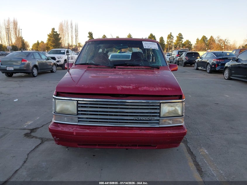 1989 Plymouth Grand Voyager Le VIN: 1P4FH5439KX695332 Lot: 44150935