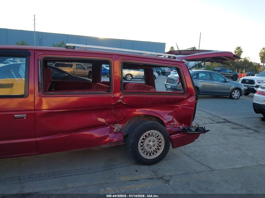 1989 Plymouth Grand Voyager Le VIN: 1P4FH5439KX695332 Lot: 44150935