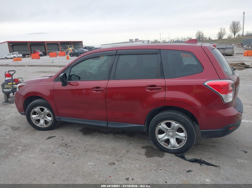 VIN JF2SJAAC0HG462373 2017 SUBARU FORESTER 2.5I