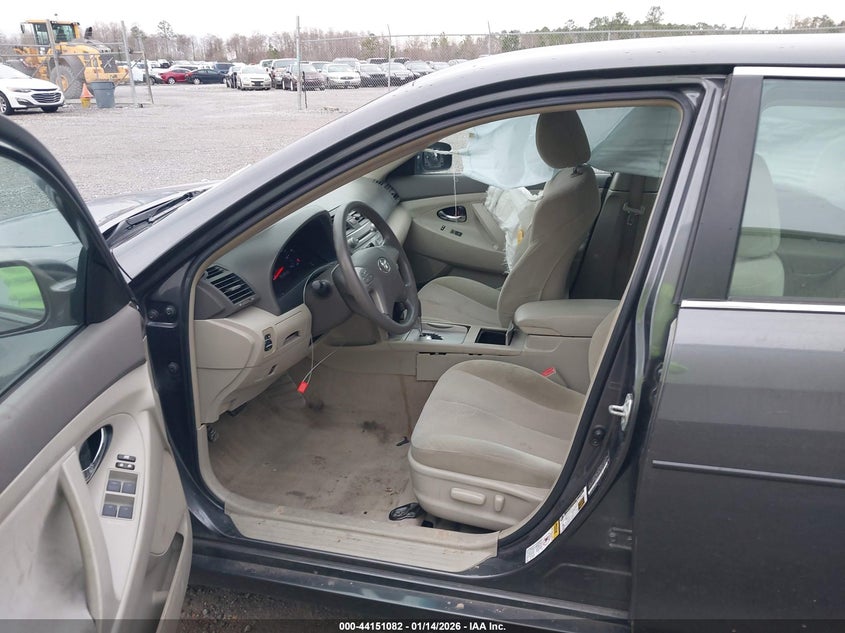 2010 Toyota Camry Le