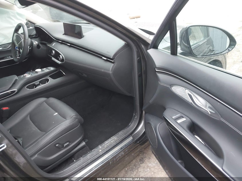 2025 Genesis Gv70 2.5T Awd