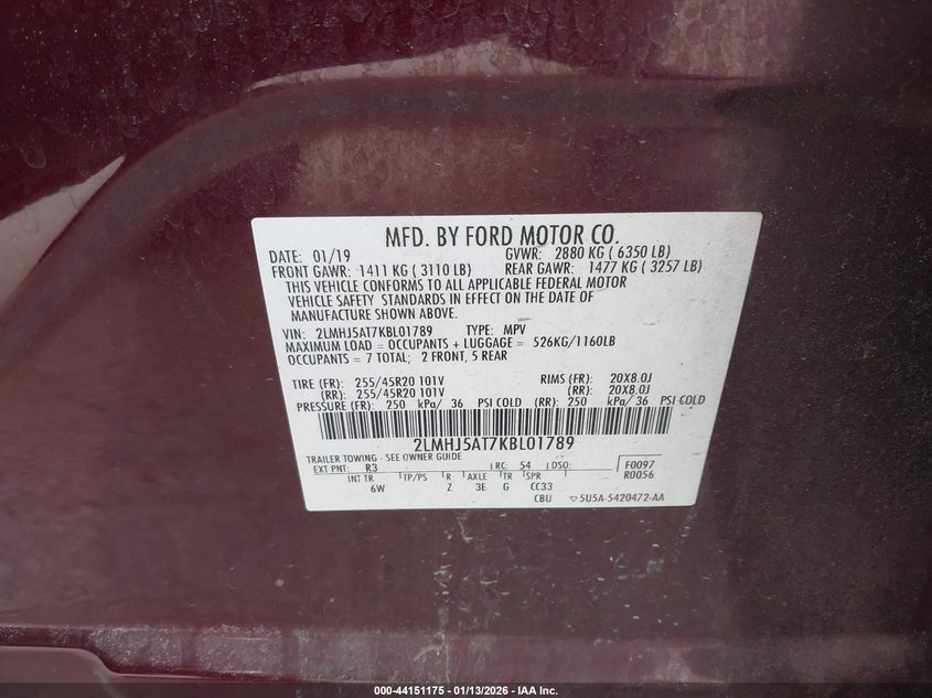 VIN 2LMHJ5AT7KBL01789 2019 LINCOLN MKT RESERVE