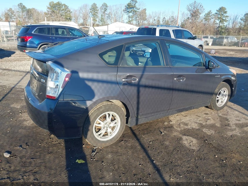 2011 Toyota Prius Two
