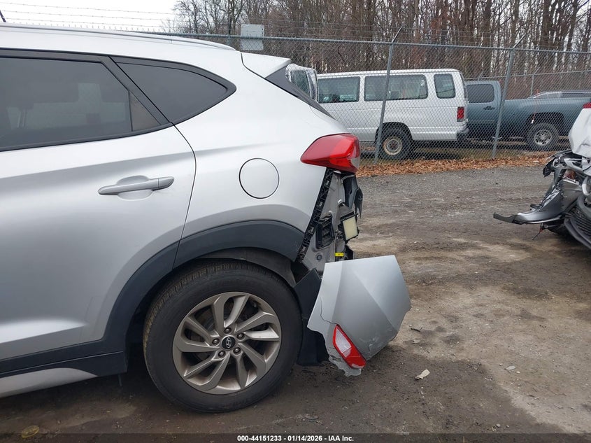 2018 Hyundai Tucson - view 6