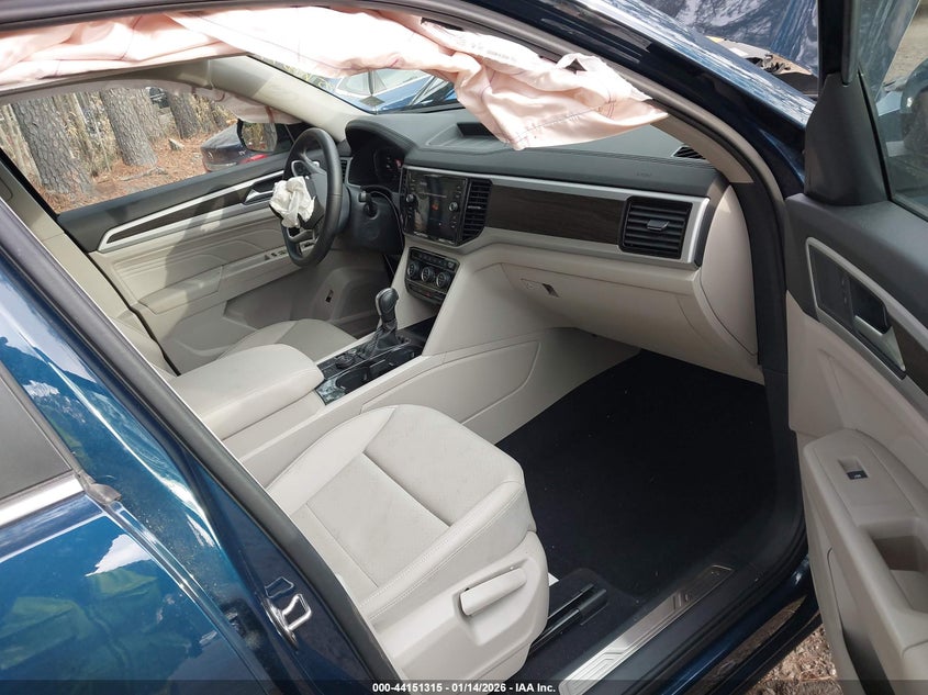 2023 Volkswagen Atlas 3.6L V6 Se W/Technology