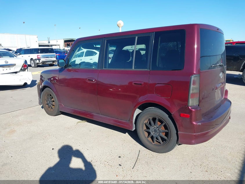 2005 Scion Xb