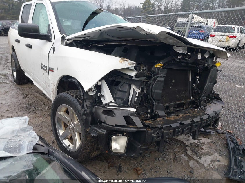 2017 Ram 1500 Express 4X4 6'4 Box