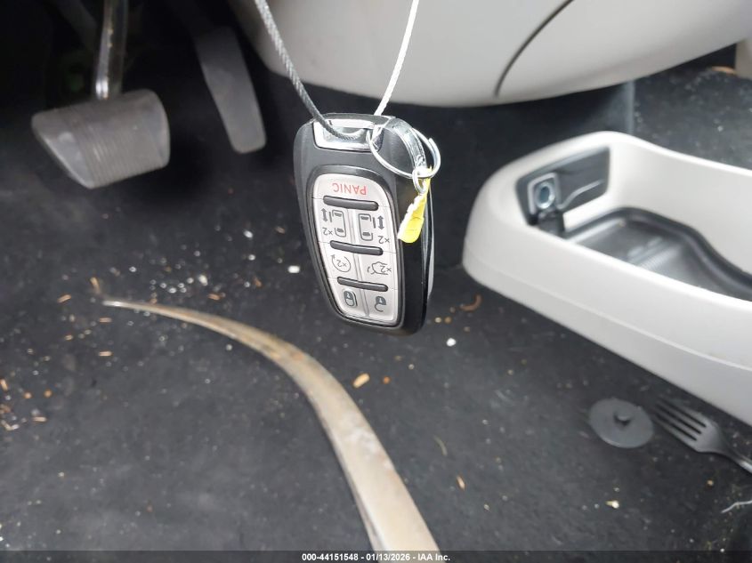 2024 Chrysler Pacifica - 2C4RC1S73RR153537