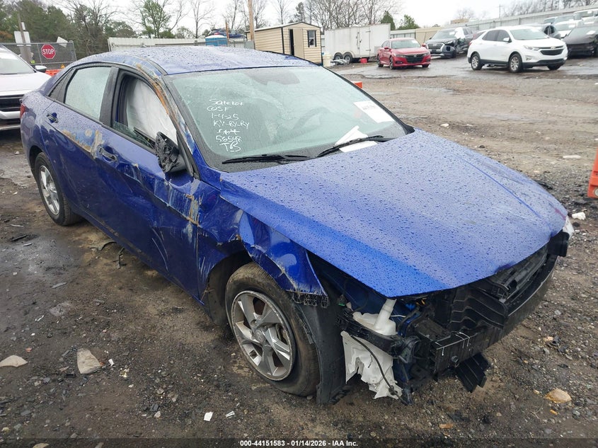 2022 Hyundai Elantra Se