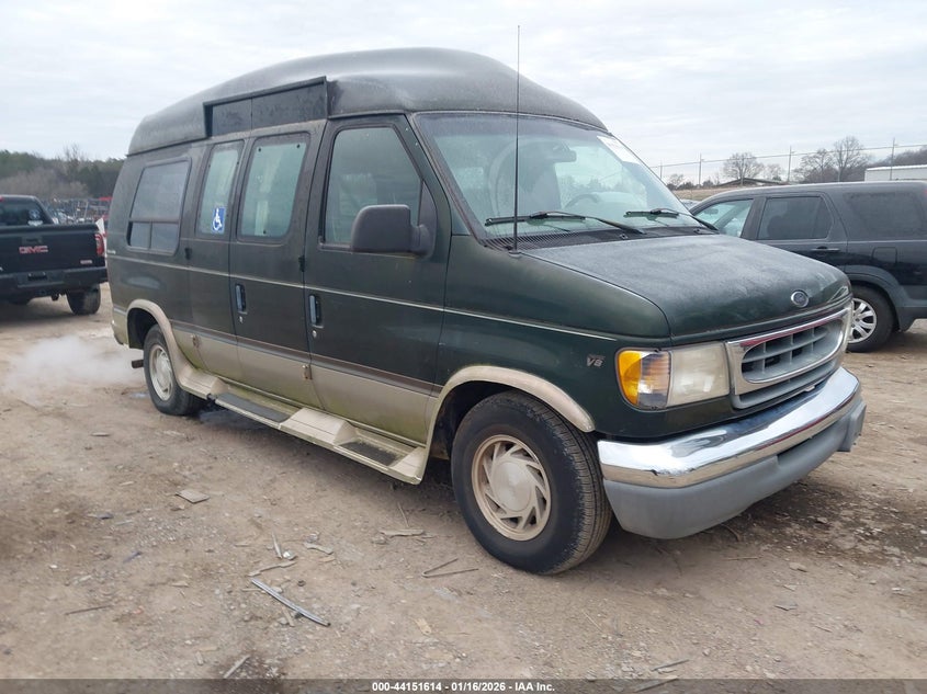 1FDRE14L6YHB32904 FORD E-150 Photo 1