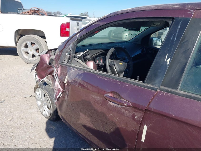 VIN KL8CD6SA9KC719459 2019 CHEVROLET SPARK 1LT CVT