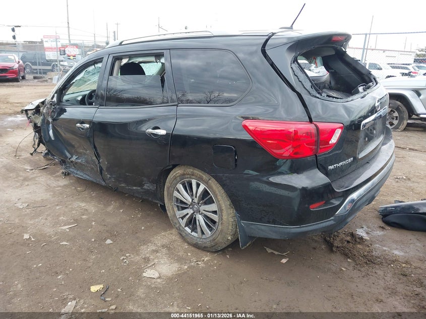 2018 Nissan Pathfinder S