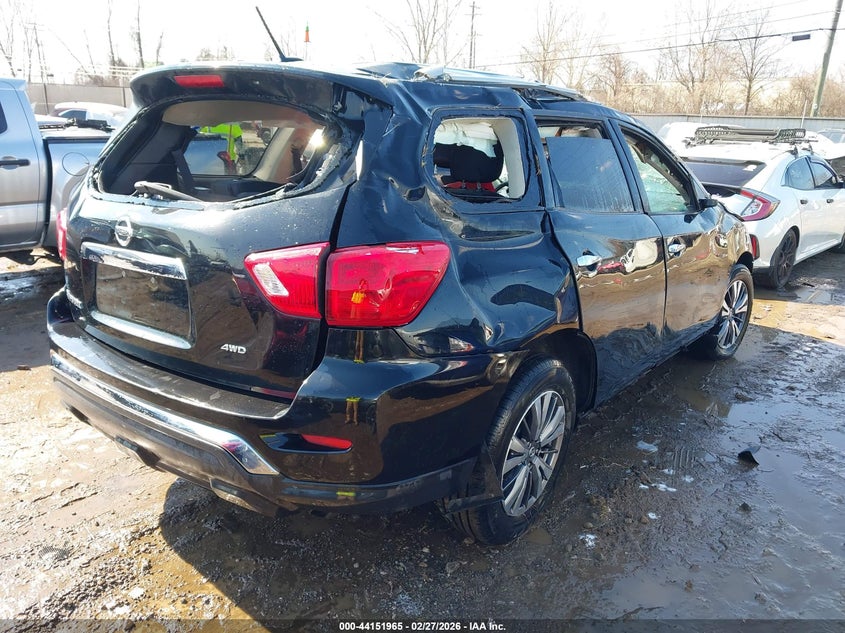 2018 Nissan Pathfinder S