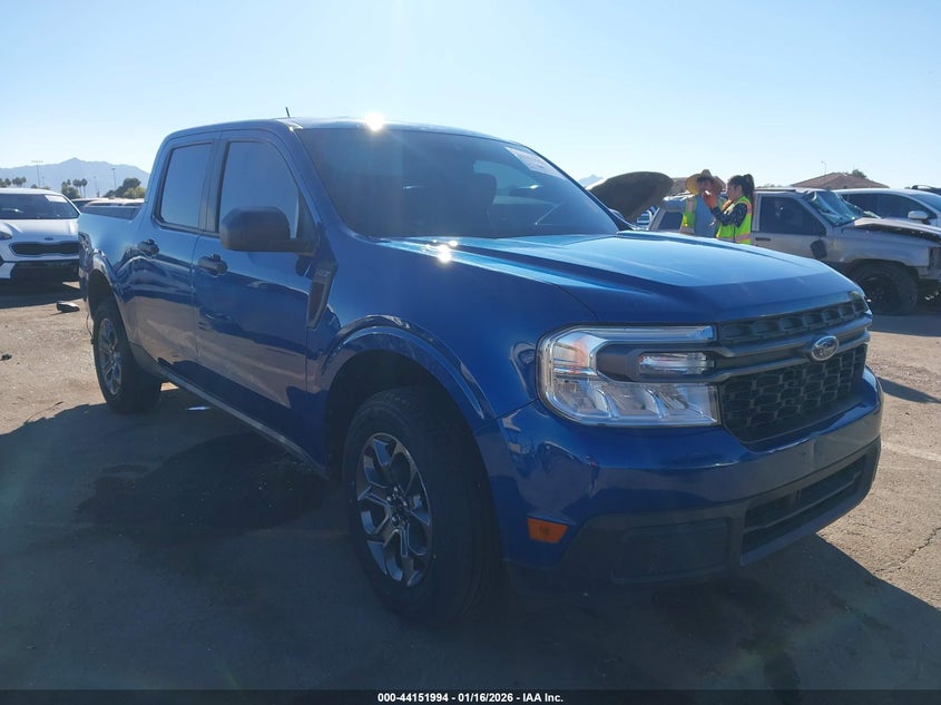 VIN 3FTTW8E38PRB00872 2023 FORD MAVERICK XLT